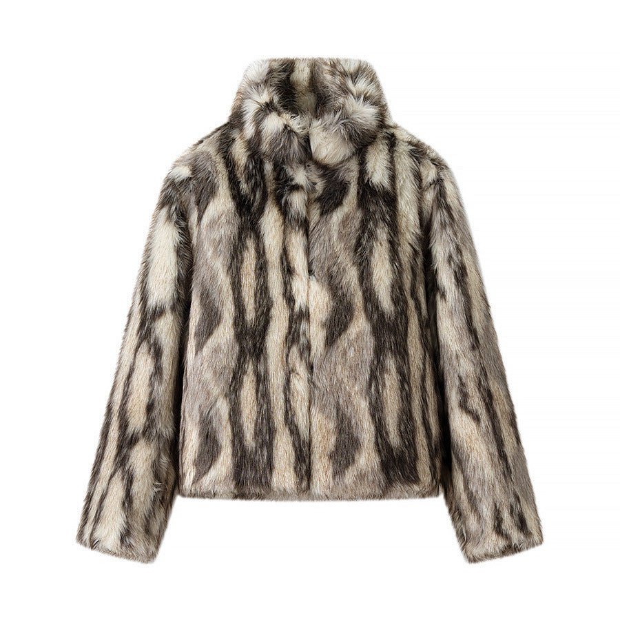Women's Short Cut Faux Fur Jacket with Contrasting Spot Pattern and Stand Collar Shop Velvia