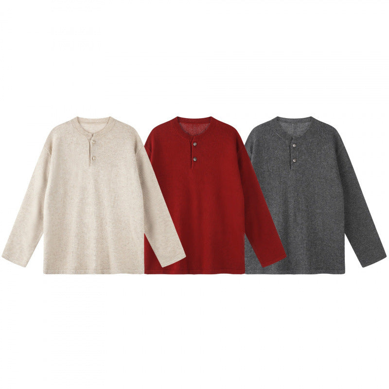 Unisex Oversize knit sweater with Henley button placket, straight hem and light texture Shop Velvia