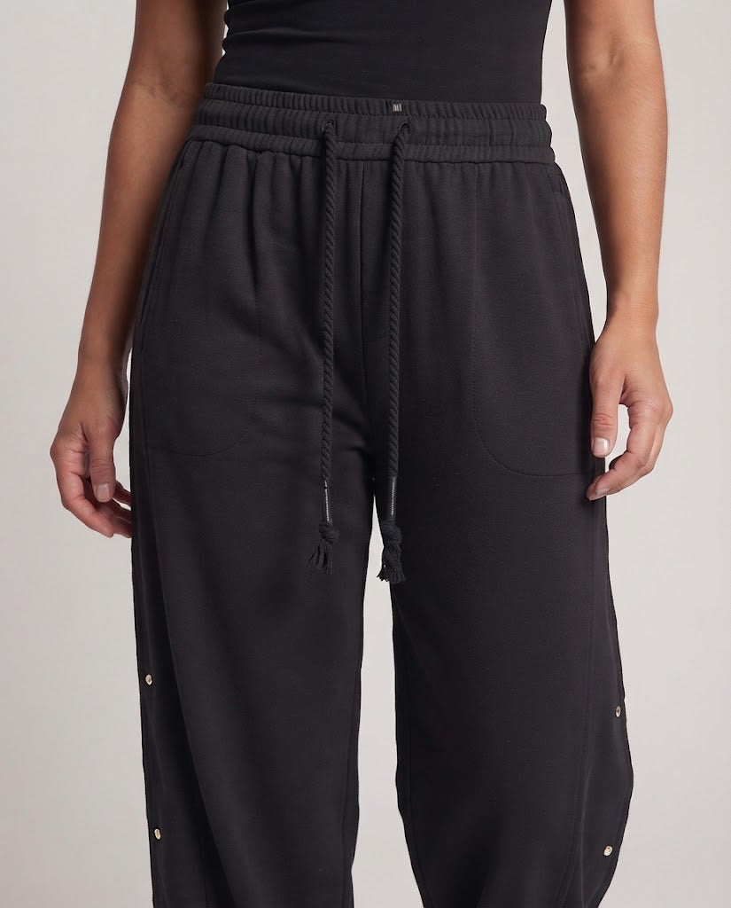 Women's Comfortable Wide-Cut Lounge Pants Shop Velvia