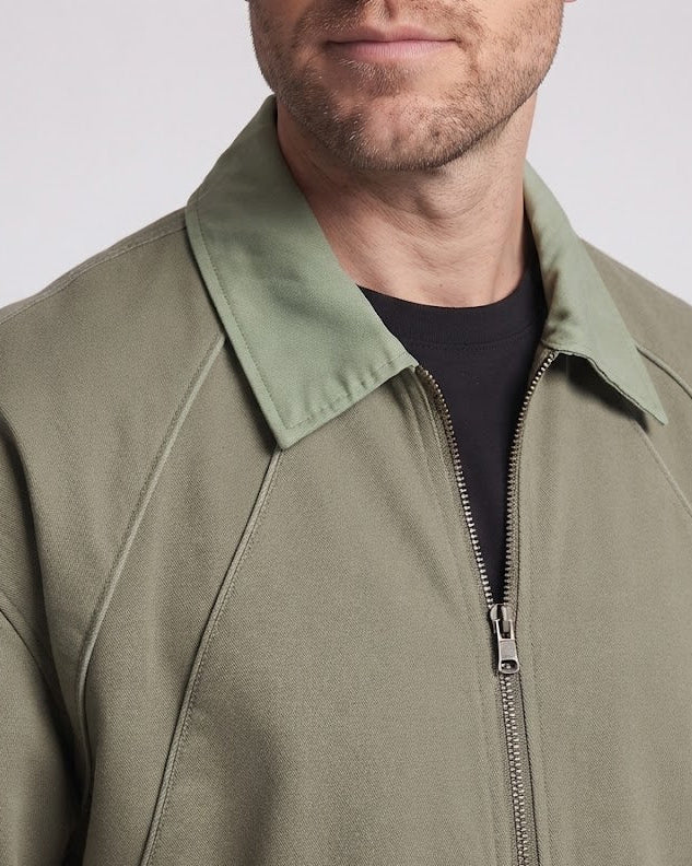 Men's Oversized Bomber Jacket with Contrast Collar, Side Pockets, and Ribbed Cuffs Shop Velvia