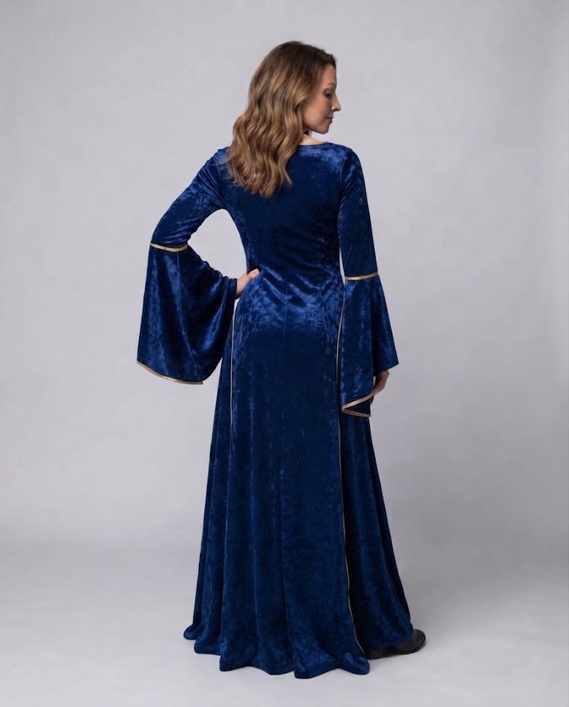Women's elegant historical dress with flowing sleeves Shop Velvia
