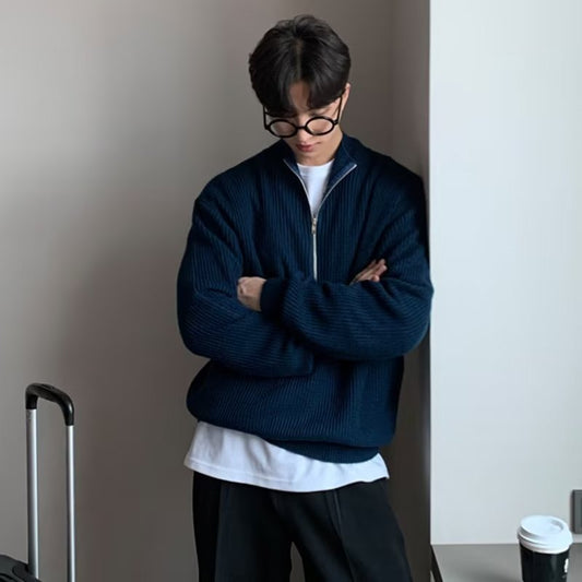 Men's knitted pullover with stand-up collar and half zip