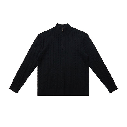 Classic knitted sweater with cable pattern and zipper