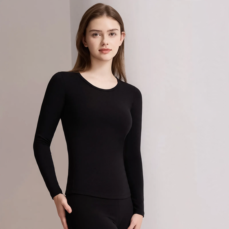 Women's thermal underwear set with integrated bra