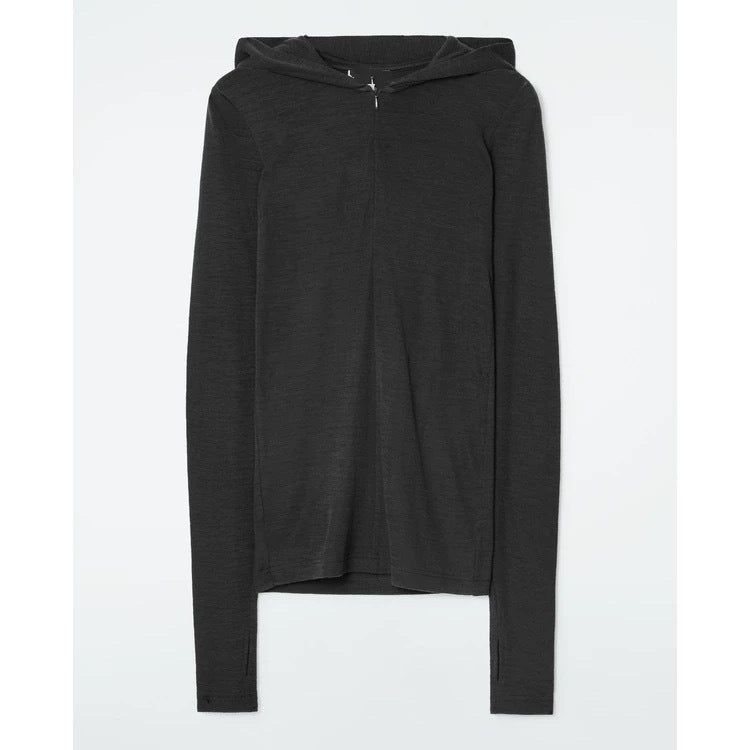 Hooded sweater with zipper