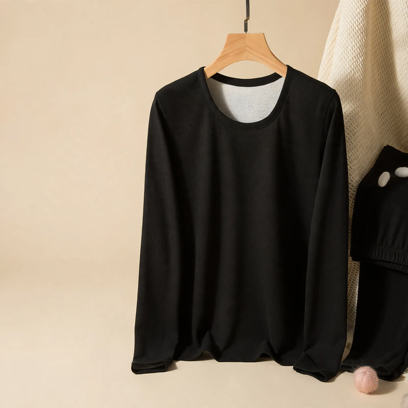 Thermal underwear set with heat function
