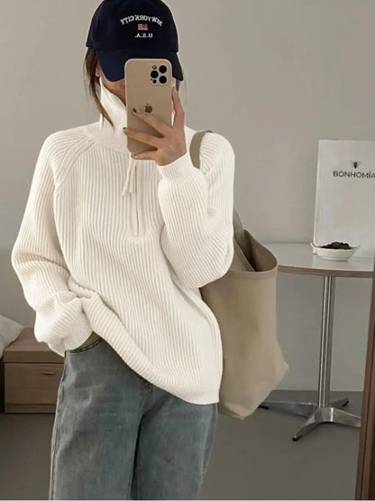 Women’s knitted pullover with zipper, ribbed knit
