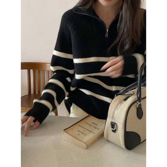 Women's knitted pullover with stripes and zipper
