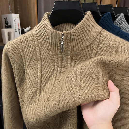 Wool pullover with zipper, coarsely knitted