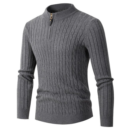 Men's knit sweater with cable pattern and zipper