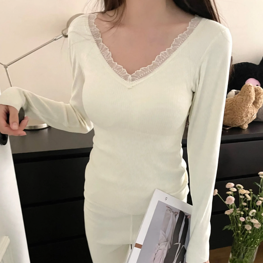 Elastic thermal underwear set for women