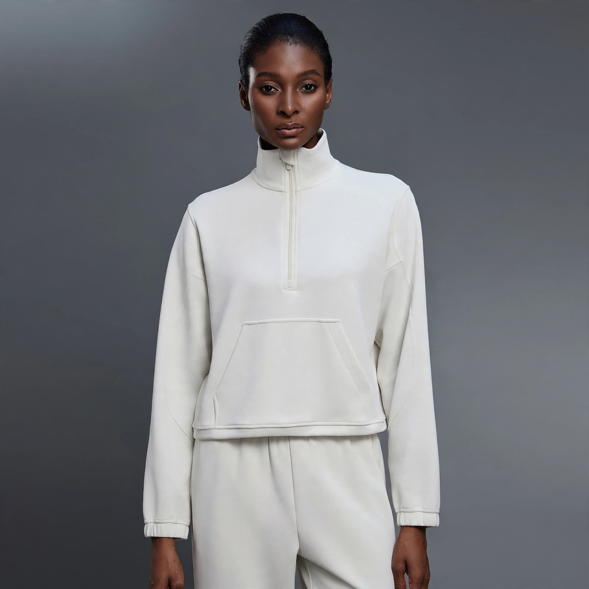 Women's sweatshirt with half zip and stand-up collar