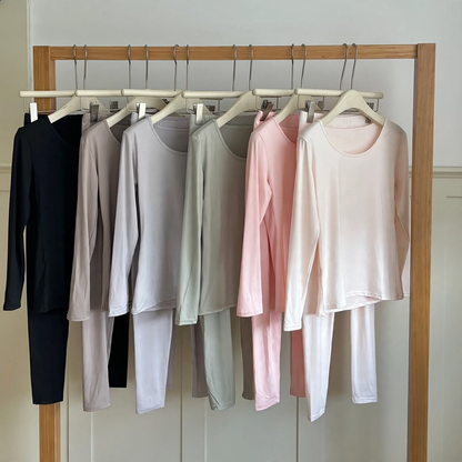 Thermal underwear set, lightweight and close-fitting
