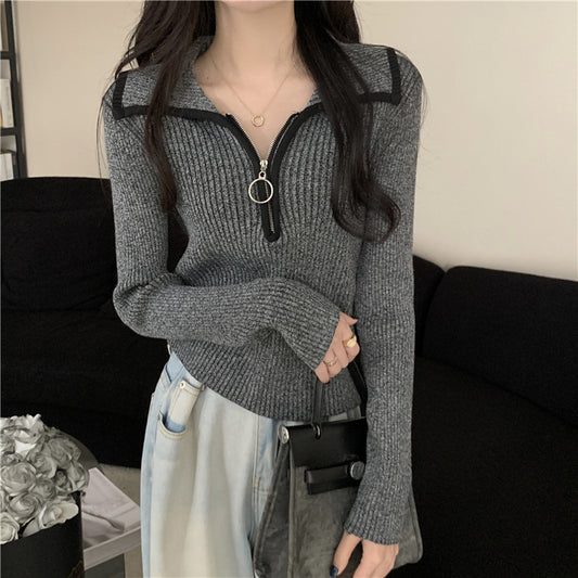 Women's knit sweater with zipper and collar