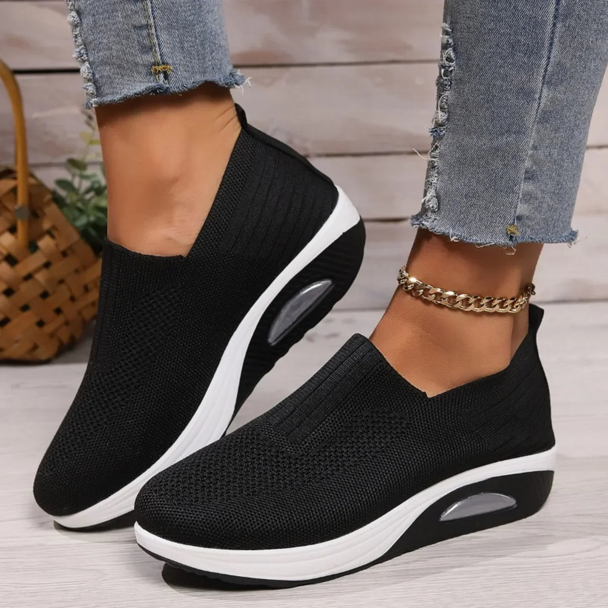 Shop Velvia | Orthopedic shoes for pain relief