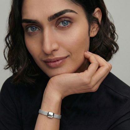 Women's Braided Bracelet with Smooth Center in Silver Look