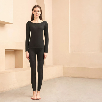 Elastic thermal underwear set with heating function