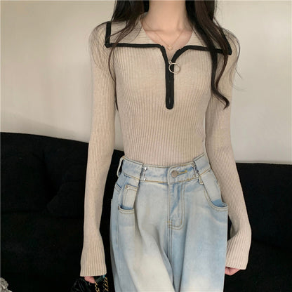 Women's knit sweater with zipper and collar