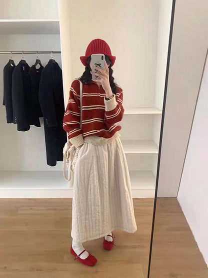 Women's knitted pullover with stripes and zipper