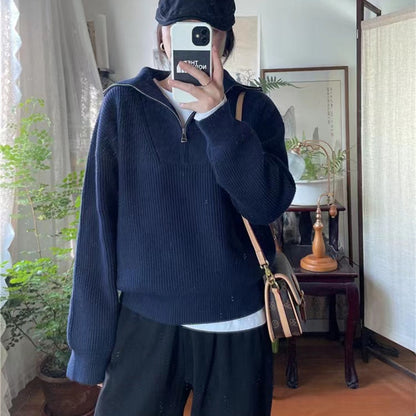 Women's knitted pullover with zipper and rib knit