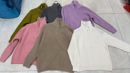 Women’s knitted pullover with zipper, ribbed knit