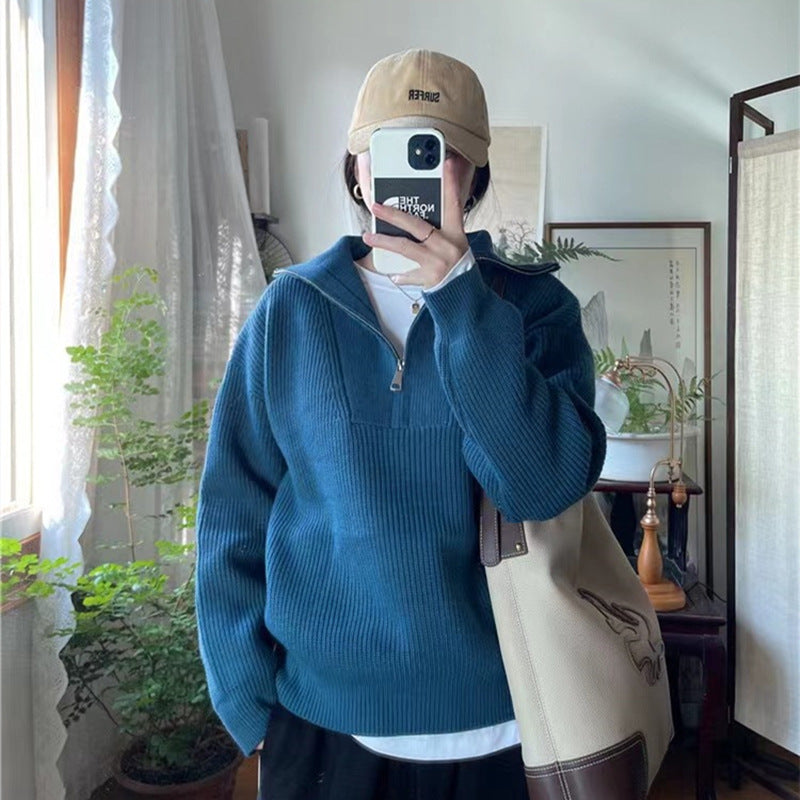Women's knitted pullover with zipper and rib knit