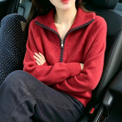Loose knit sweater with zipper and lapel collar