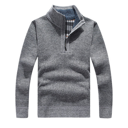 Thicker men's knitted sweater with zipper and lining