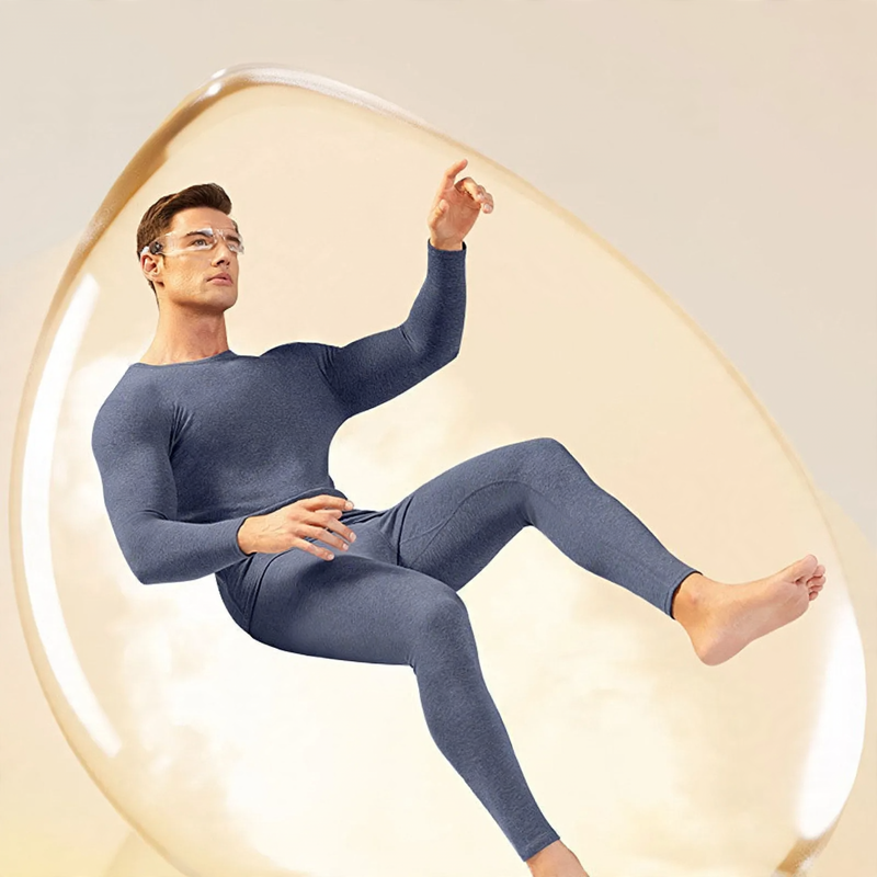Padded men's thermal underwear set, crew neck