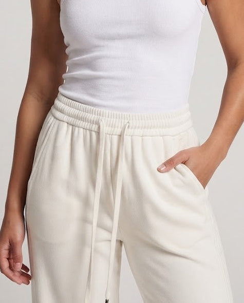 Women Comfortable and Elegant Relaxed Fit Fabric Trousers Shop Velvia