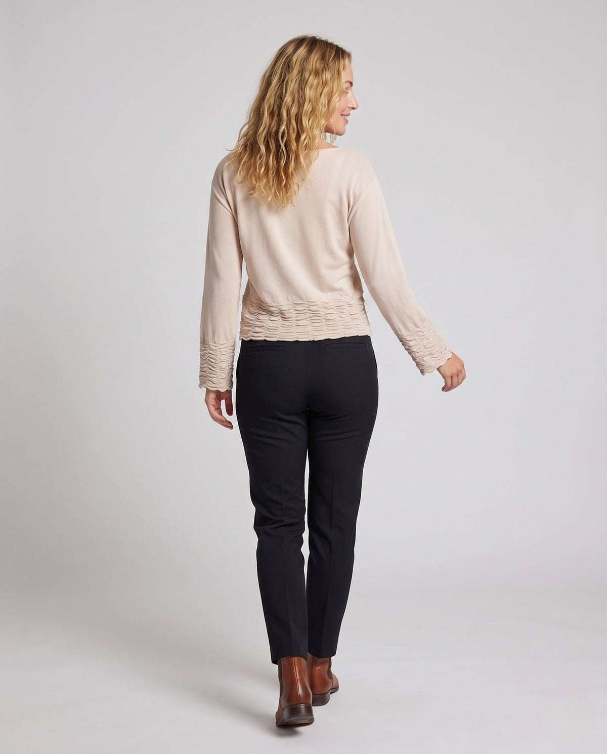 Product 11005627597146 - back_view