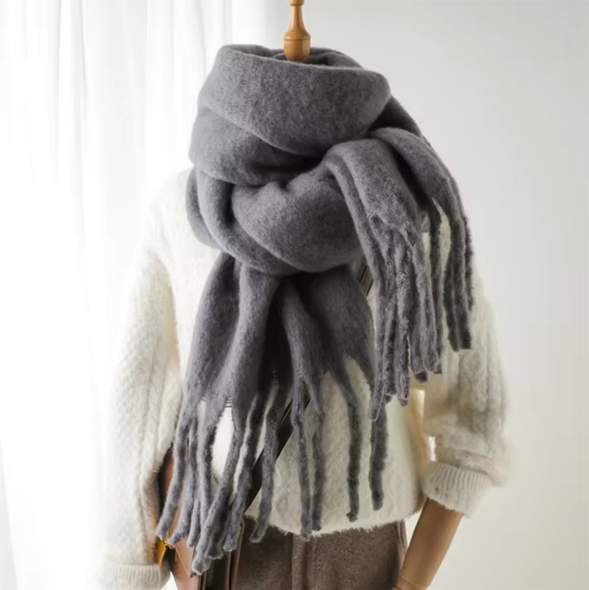 Shop Velvia | Cashmere Winter Scarf