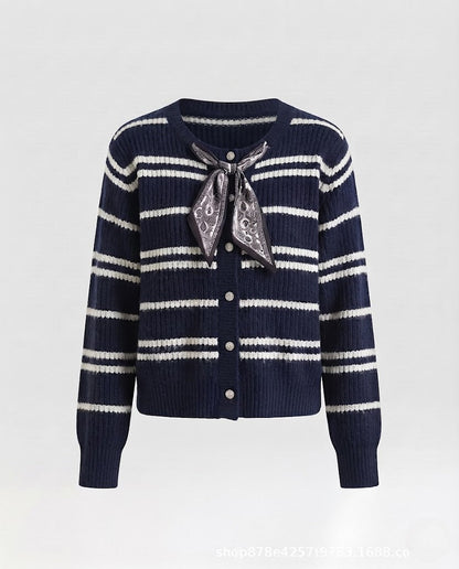 Women's short cardigan made of fine knit with a fine ribbed pattern and paisley bow Shop Velvia