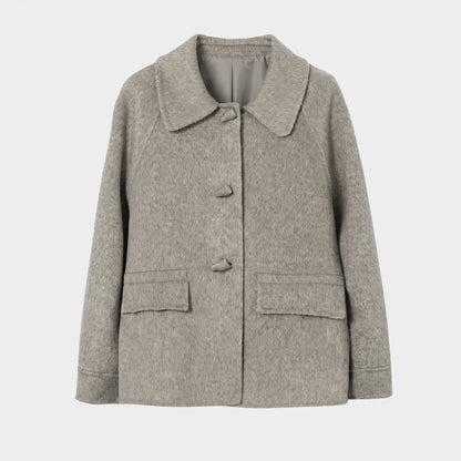Women's Boxy Duffle Coat in Short Cut Made of Wool Blend with Toggle Closures and Applied Flap Pockets Shop Velvia