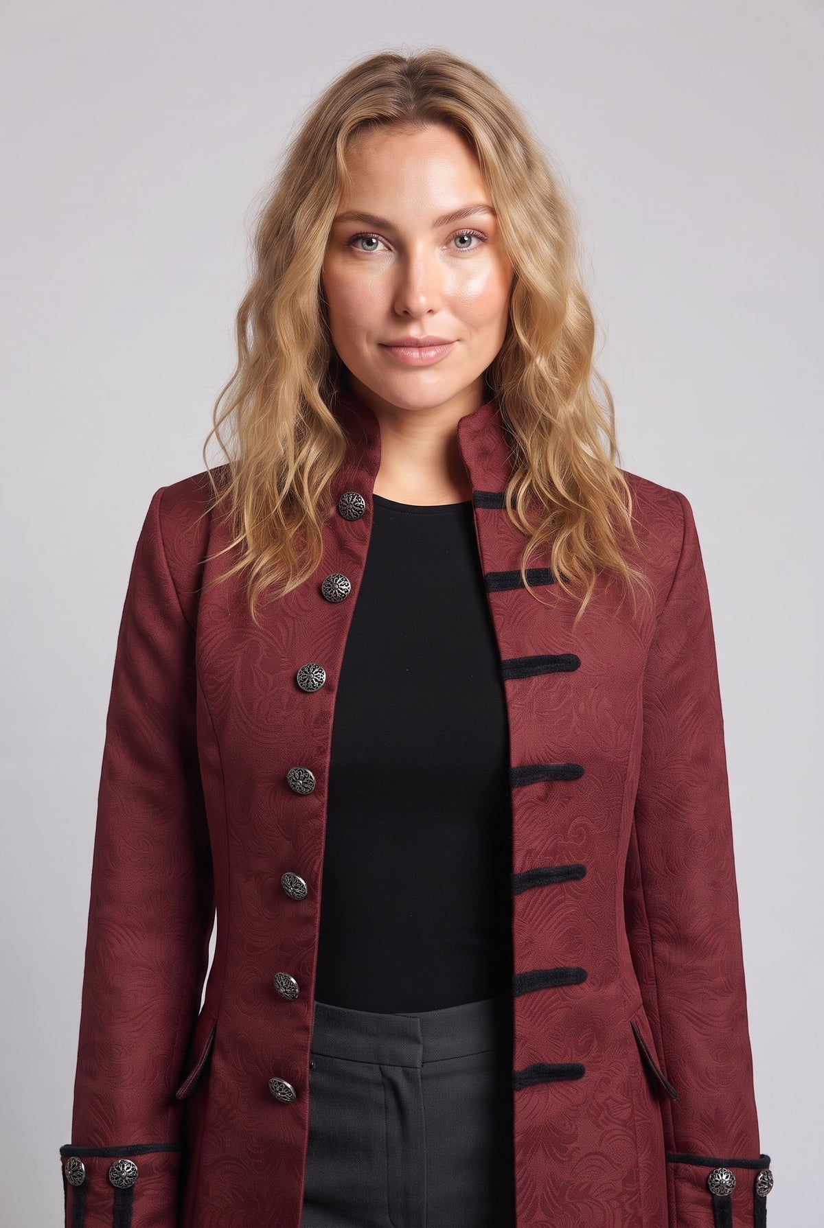 Ladies elegant tailcoat with elaborate jacquard pattern Shop Velvia