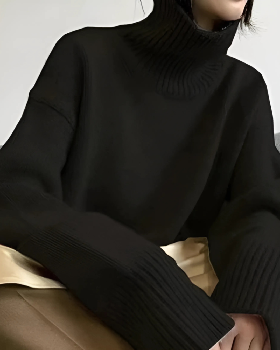 Shop Velvia | Luxurious Cashmere Turtleneck Sweater for Women