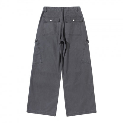 Ladies wide utility cargo pants made of sturdy canvas with a high waist and knee pleats Shop Velvia