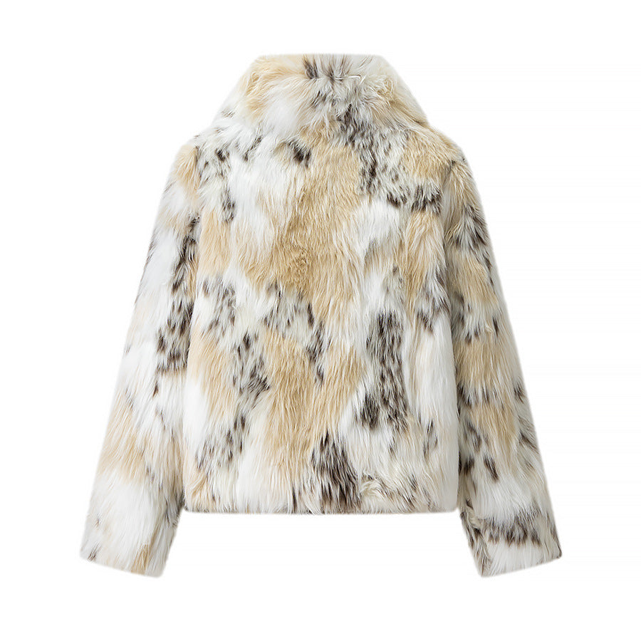 Women Short Faux Fur Jacket with Stand-Up Collar and Boxy, Cropped Cut Shop Velvia
