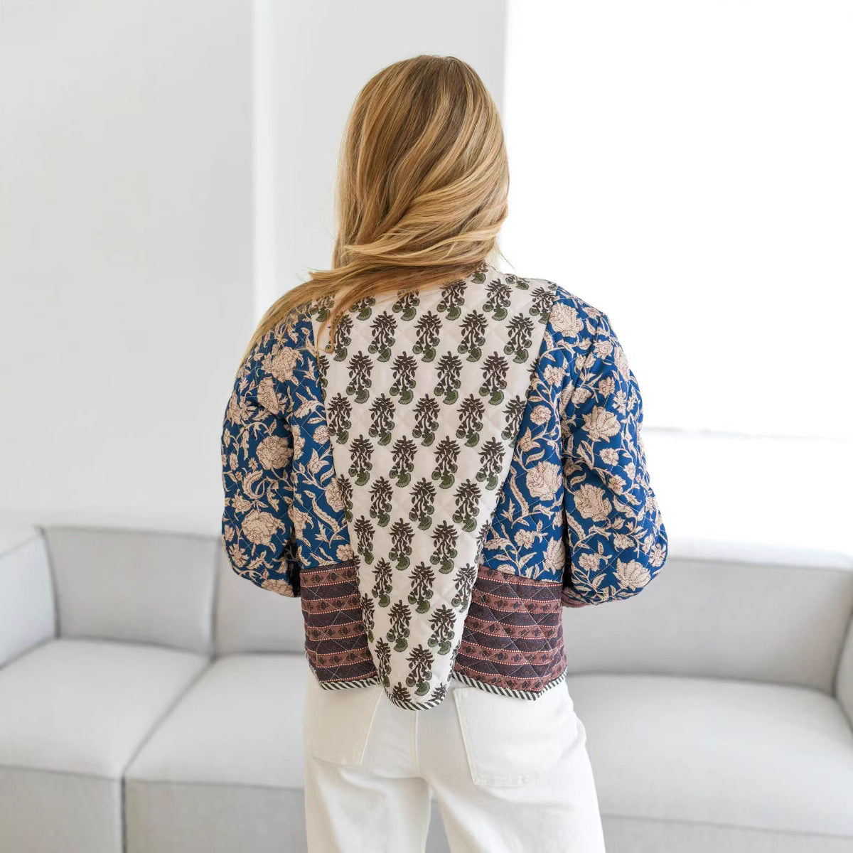 Women’s short jacket in patchwork floral print with open neckline and contrasting trimmings Shop Velvia