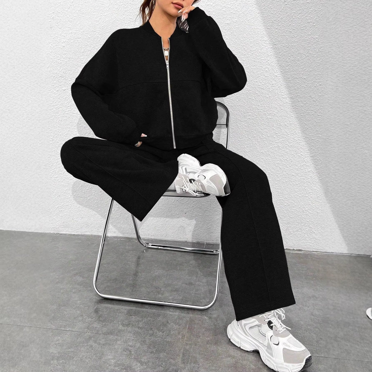 Women's short zip-up hoodie with high-waist wide jogger set Shop Velvia