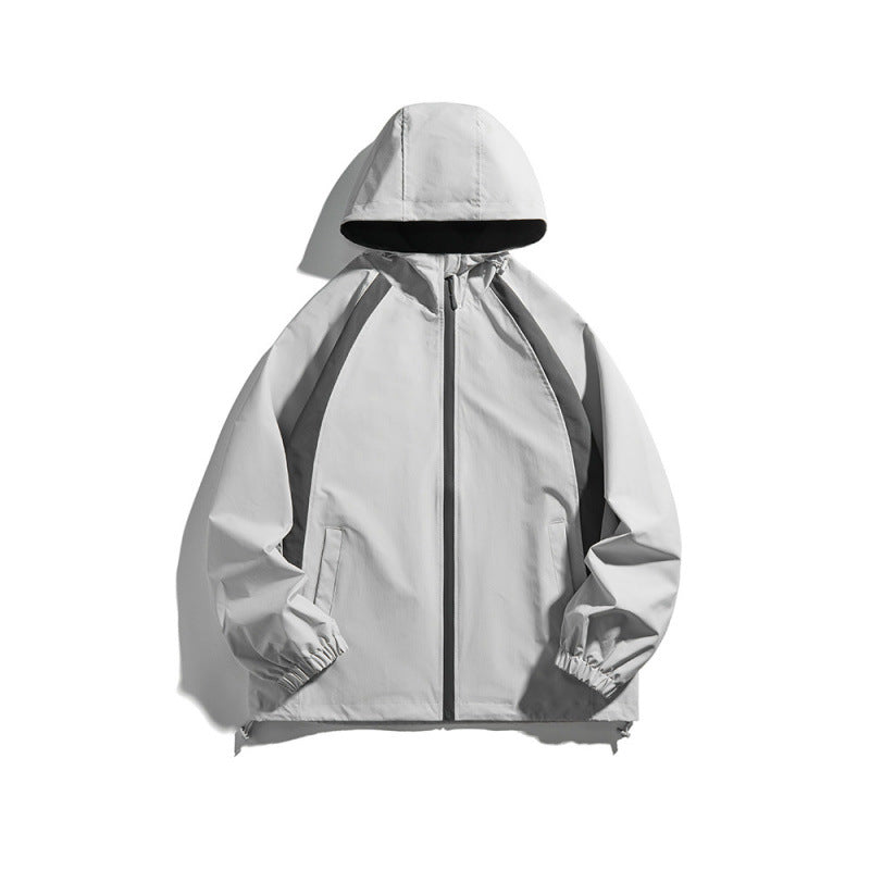 [Unisex Lightweight windproof hooded jacket in sporty utility style with contrast piping and drawstring hem Shop Velvia]