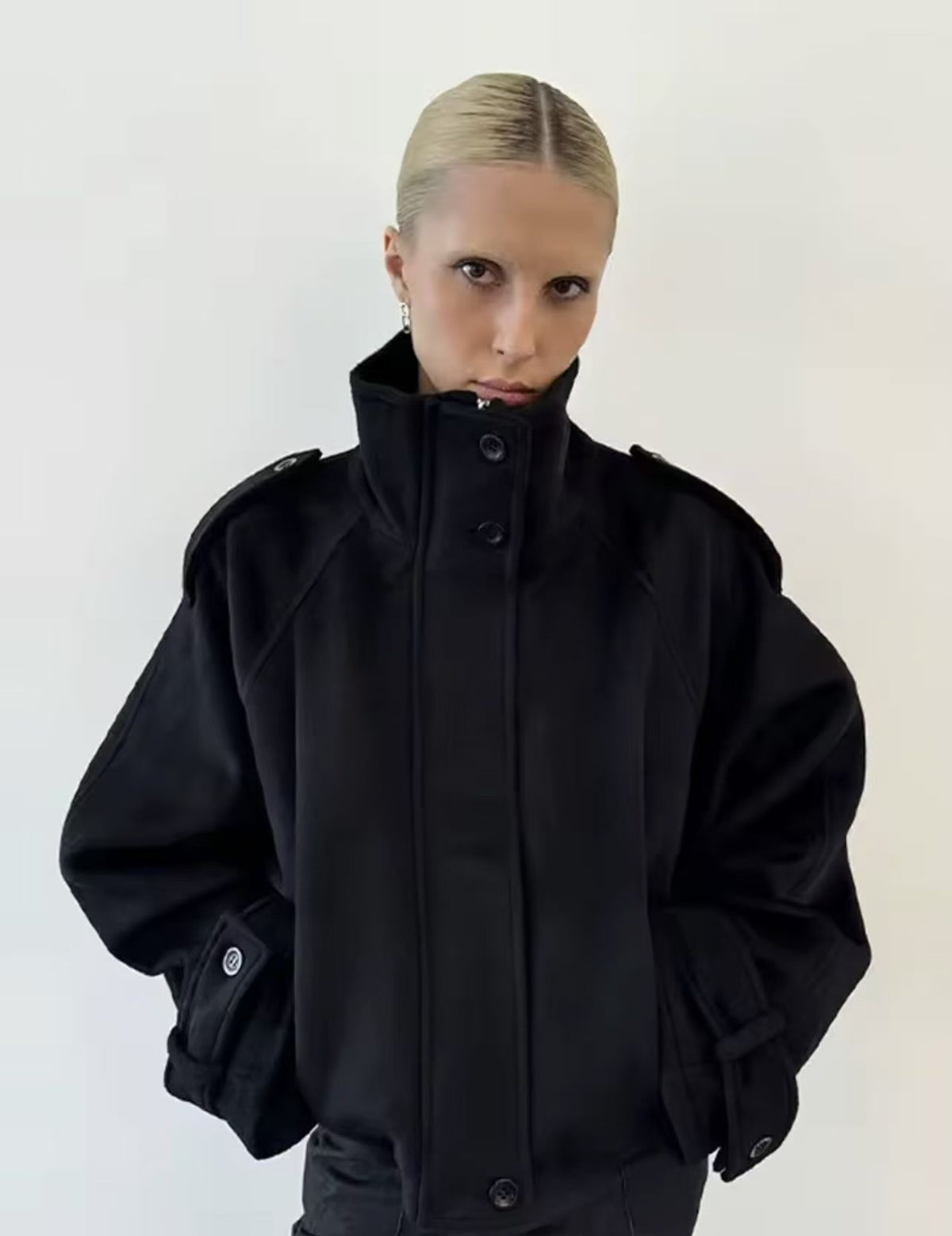 Women's short coat in cape look with high stand-up collar, epaulettes and wide raglan sleeves Shop Velvia