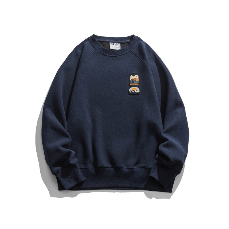 Unisex Oversize Sweatshirt with raglan sleeves and mountain patch Shop Velvia