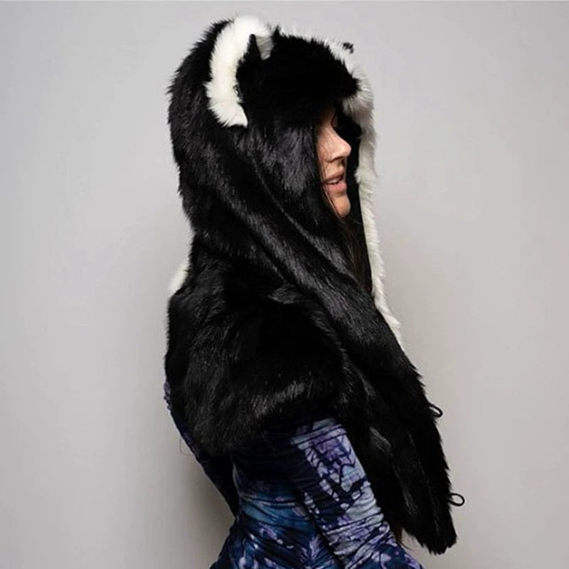 Women’s hooded stole made of faux fur with animal ears and asymmetric cape Shop Velvia