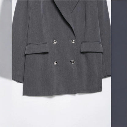 Women's oversized structured double-breasted blazer with wide lapels and patch pockets Shop Velvia