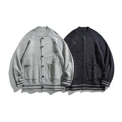 Unisex Boxy Cardigan made of fine knit with raglan sleeves and patch pockets Shop Velvia
