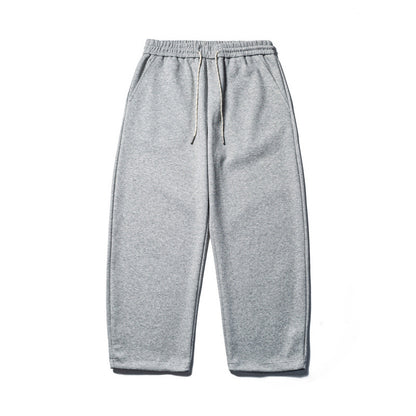 Men's loose-fitting sweatpants with elastic drawstring waistband and cropped leg Shop Velvia