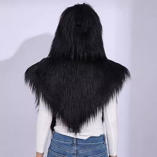 Women’s hooded scarf vest made of long-haired artificial fur Shop Velvia