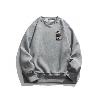 Unisex Oversize Sweatshirt with raglan sleeves and mountain patch Shop Velvia