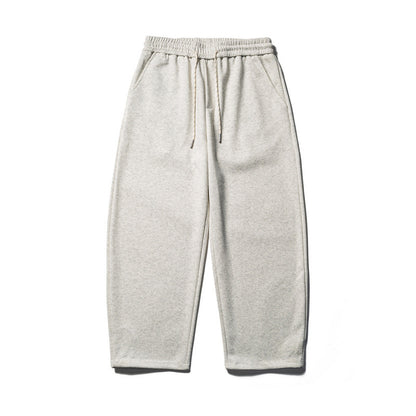 Men's loose-fitting sweatpants with elastic drawstring waistband and cropped leg Shop Velvia
